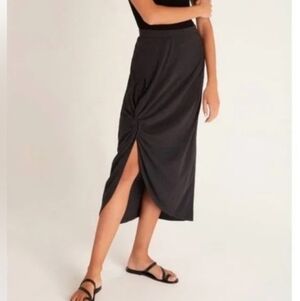 Z Supply Knotted Skiry